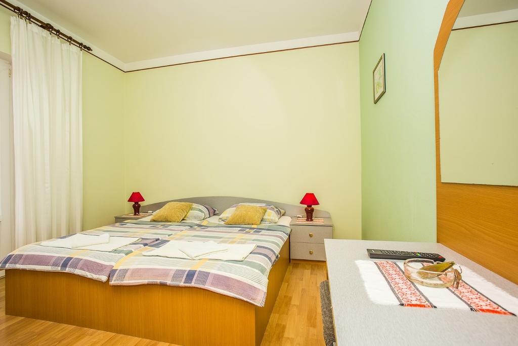 Villa Padova Rab Town Eksteriør billede
